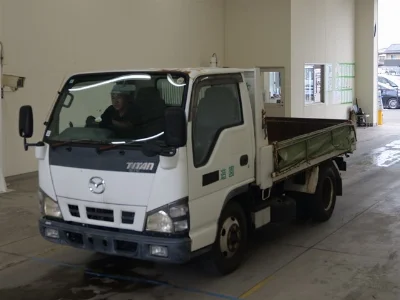 Mazda Titan