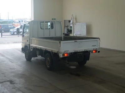 Mazda Titan