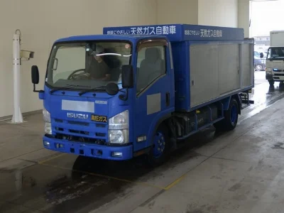Isuzu Elf