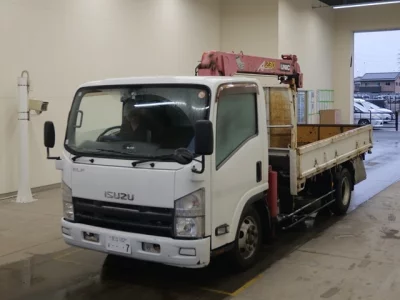 Isuzu Elf