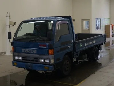 Mazda Titan