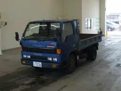 Mazda Titan
