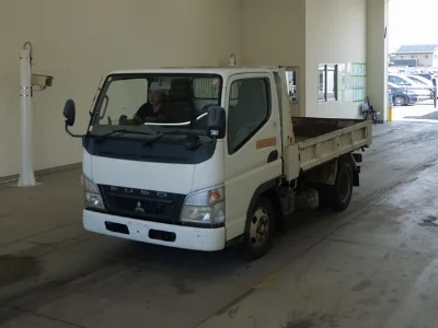 Mitsubishi Fuso Canter