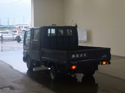 Mazda Titan