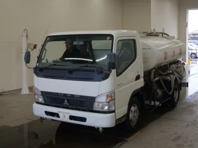 Mitsubishi Fuso Canter