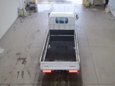 Mazda Titan