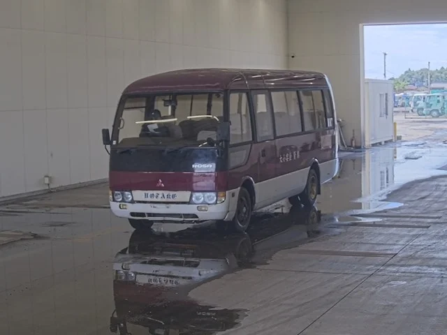 Mitsubishi FUSO ROSA  с аукциона в Японии