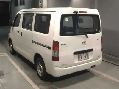 TOYOTA TOWN ACE VAN