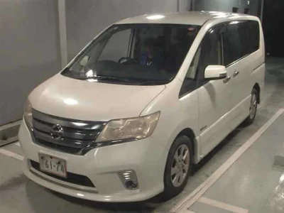NISSAN SERENA