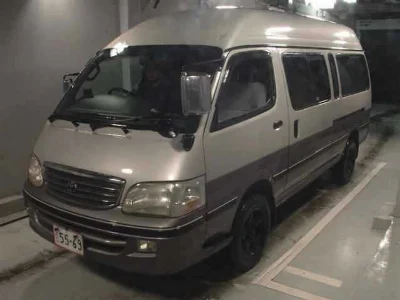 TOYOTA HIACE VAN