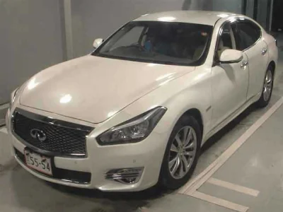 NISSAN FUGA