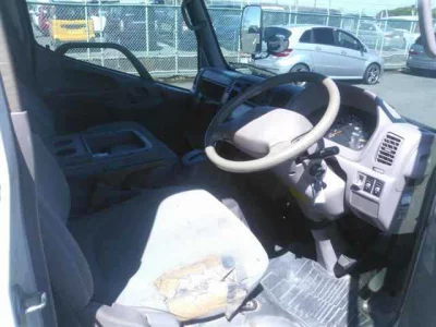 TOYOTA DYNA
