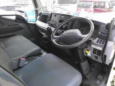 MITSUBISHI CANTER
