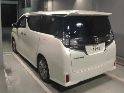 TOYOTA VELLFIRE