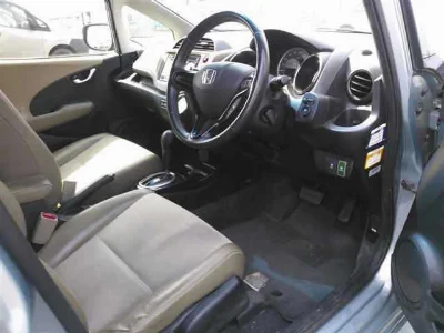 HONDA FIT SHUTTLE