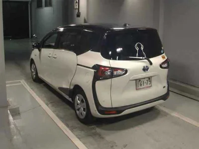 TOYOTA SIENTA