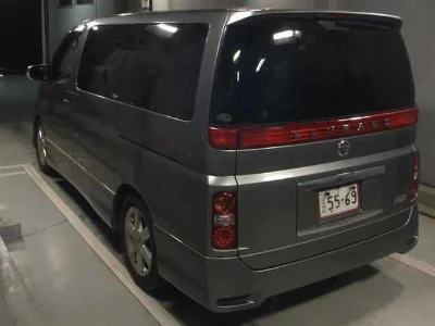 NISSAN ELGRAND