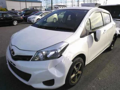 TOYOTA VITZ