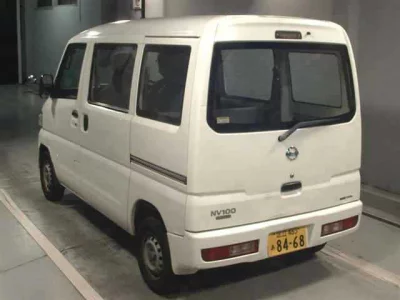 NISSAN CLIPPER VAN