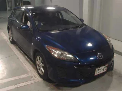 MAZDA AXELA