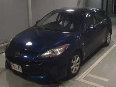 MAZDA AXELA