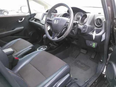 HONDA FIT SHUTTLE