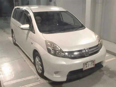 TOYOTA ISIS