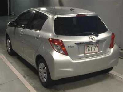 TOYOTA VITZ