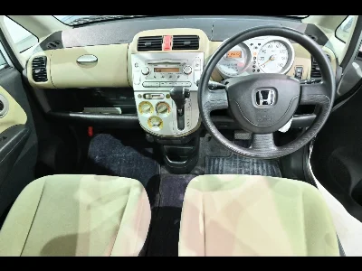 HONDA LIFE
