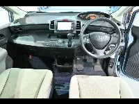 Цена авто Honda Freed с аукционов Японии, номер кузова GB3, пробег 71 000, оценка 6