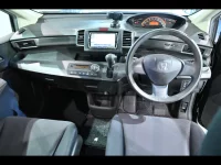 Цена авто Honda Freed с аукционов Японии, номер кузова GB3, пробег 117 000, оценка 4