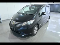 Цена авто Honda Freed с аукционов Японии, номер кузова GB3, пробег 117 000, оценка 4