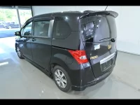 Цена авто Honda Freed с аукционов Японии, номер кузова GB3, пробег 117 000, оценка 4