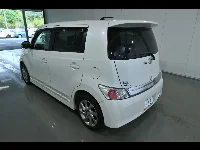 Цена авто Toyota bB с аукционов Японии, номер кузова QNC21, пробег 109 000, оценка 6