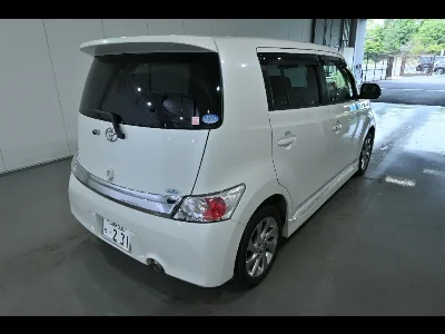 TOYOTA BB