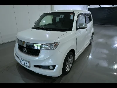TOYOTA BB