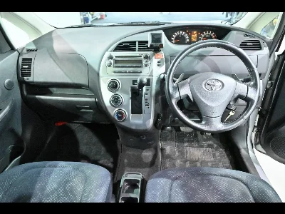 TOYOTA RACTIS