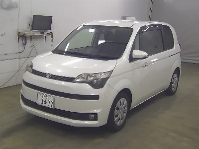 TOYOTA SPADE