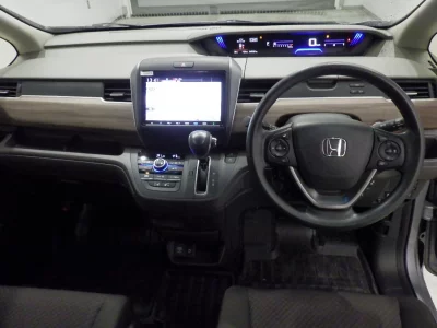 HONDA FREED+