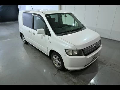 HONDA MOBILIO SPIKE