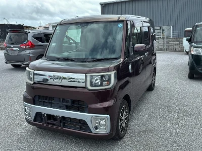 DAIHATSU WAKE