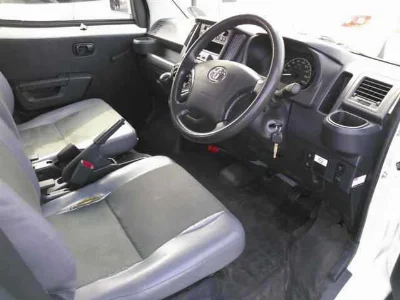 TOYOTA TOWN ACE VAN