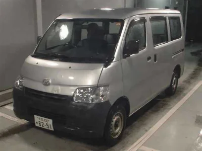 TOYOTA TOWN ACE VAN