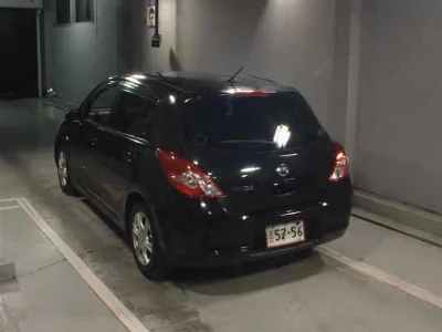 NISSAN TIIDA