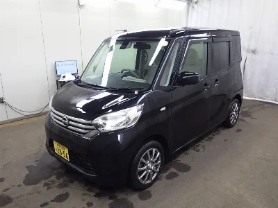 NISSAN DAYZ ROOX