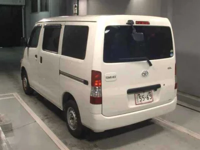 TOYOTA TOWN ACE VAN
