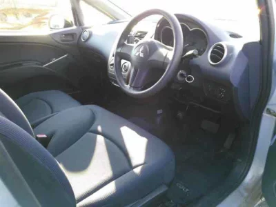 MITSUBISHI COLT PLUS