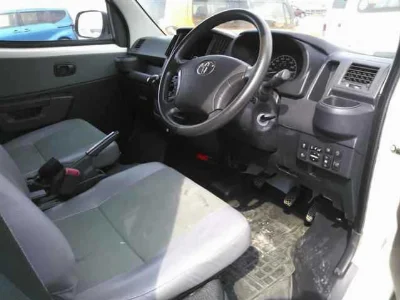 TOYOTA TOWN ACE VAN