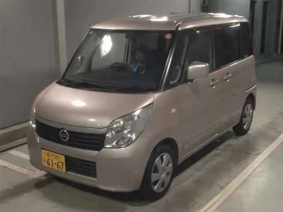 NISSAN ROOX