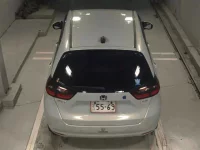 Цена авто Honda Fit с аукционов Японии, номер кузова GR3, пробег 11 000, оценка 6